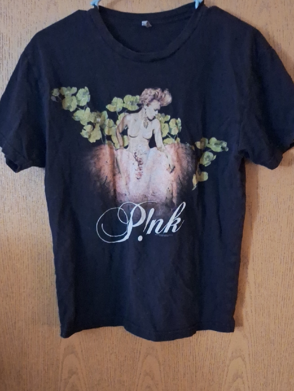 P!nk Concert Graphic Tee - Black with Vintage Artwork From 2013